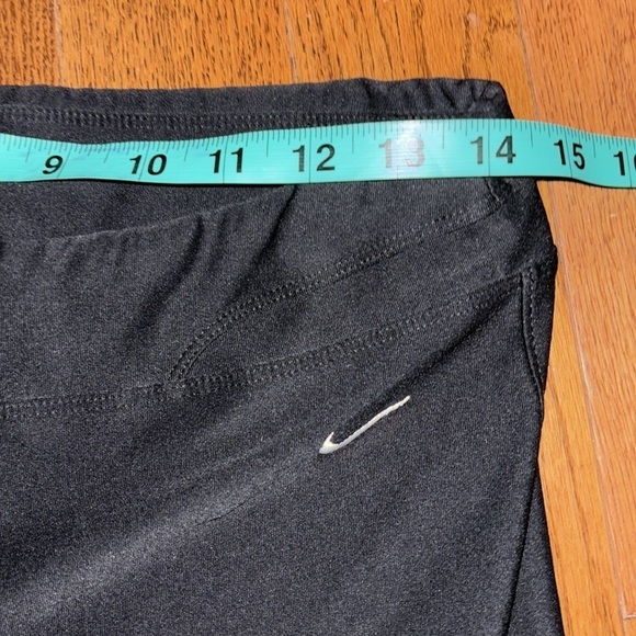 Black Nike  Dry-Fit Wide Leg Capri Leggings M - Picture 7 of 12